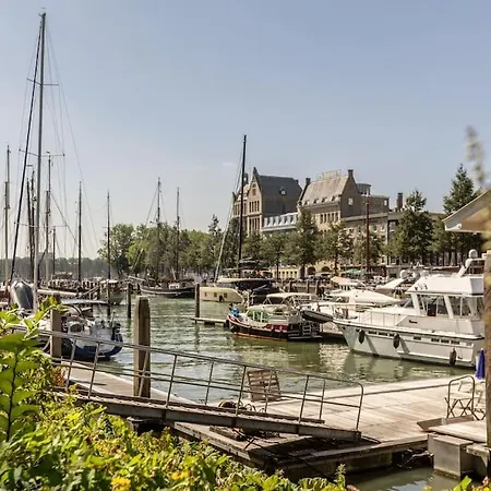 Design In Scheepvaartkwartier *